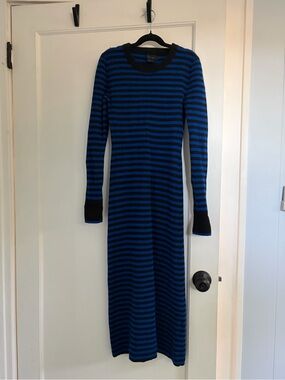 deli s maxi dress Deli S Solid Maxi Dress